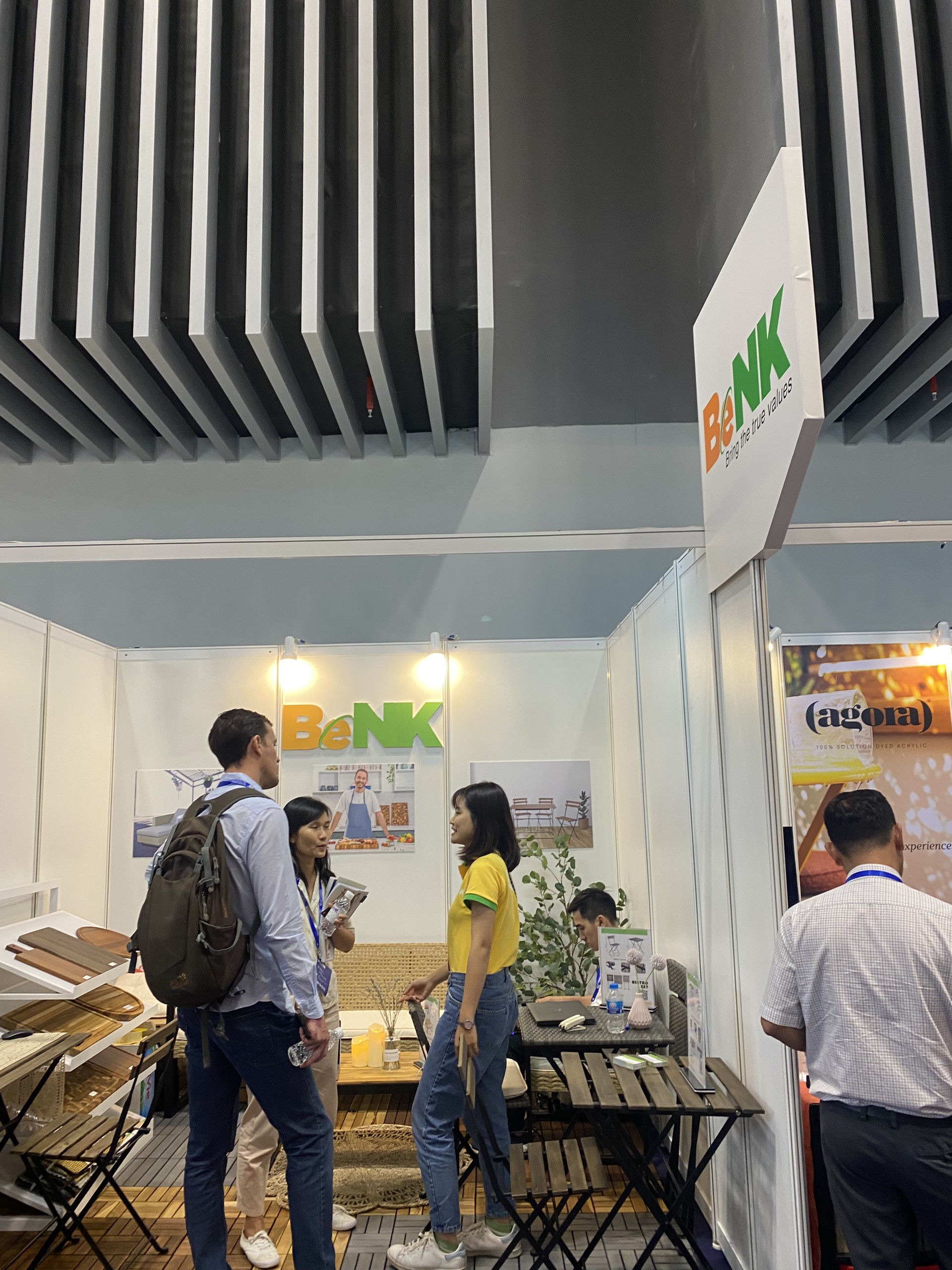 2e17995980b05aee03a1